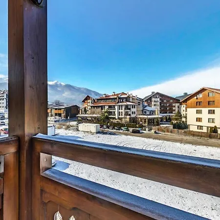 Private Emerald بانسكو