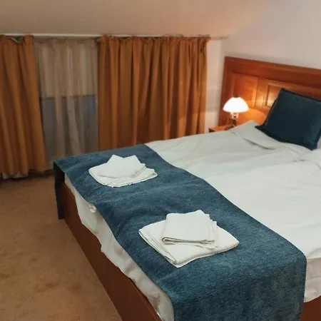 Private Emerald Banszko